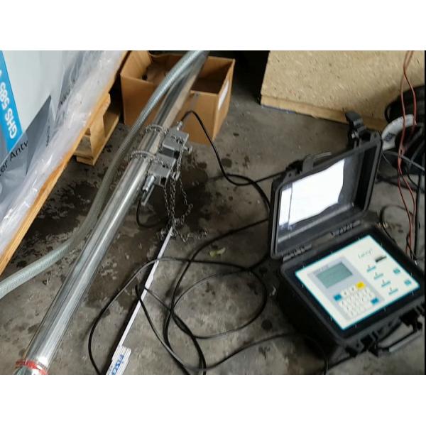 Transit Time Portable Ultrasonic Flow Meter For Liquid Non Intrusive Type