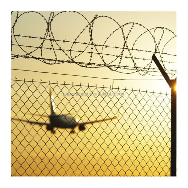 Green Defence Barrier Made with Easily Assembled Galvanized Iron Wire