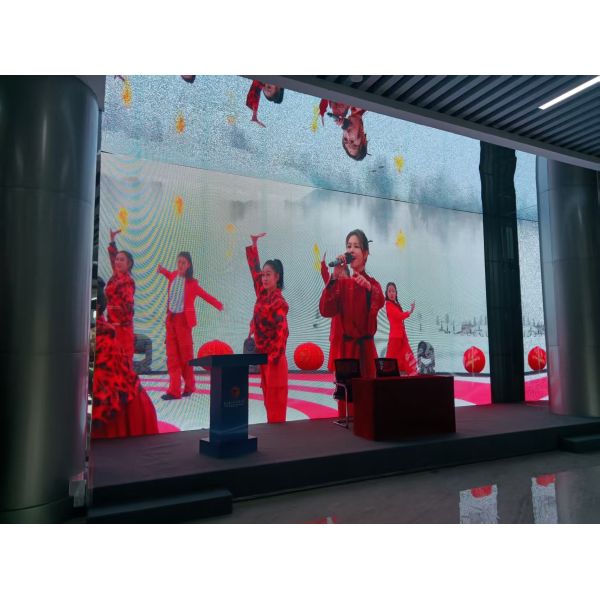 Factory Supply P3.91 LED Transparent Screen Indoor Grille LED Screen Display Wall