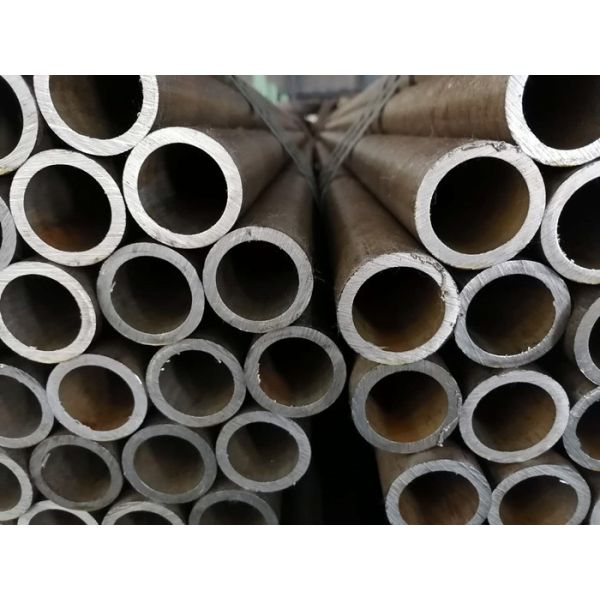 ASTM A210 Power Station 0.8mm Cs Seamless Pipe with Wall Thickness 0.8-15mm