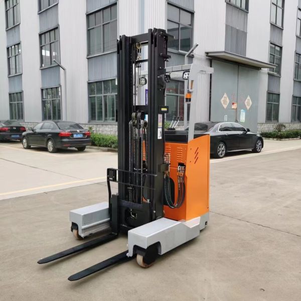 Electric Reach truck Forklift First class High Quality Stand Up Lift Height Advanced Battery Technology