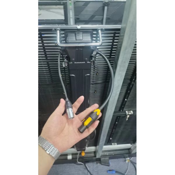 Rental Outdoor Transparent LED Display P3.91-7.81mm High Brightness SMD1921 3840Hz