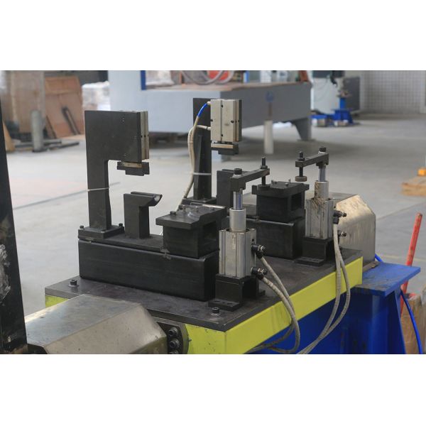 6 Axis 3400W MIG CO2 TIG Welder Industrial Robot Arm