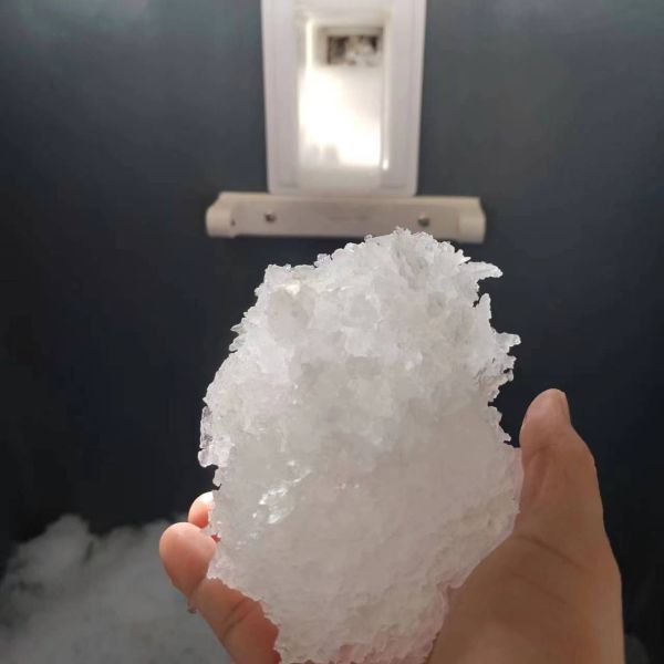 ICS-60 Wholesale 60 kg Per Day Snow Flake Ice Making Machine for Seafood Imported Compressor Commercial Ice Maker Factory