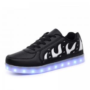 Fashional Students Light Up Dance Shoes , Custom kids Led Light Up Shoes