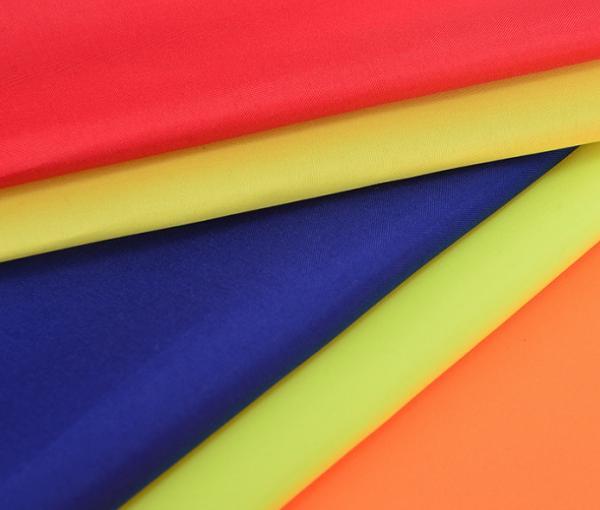 Quality Pu Coated Polyester Pongee Fabric , 300T Polyester Satin Fabric Heat Resistance for sale