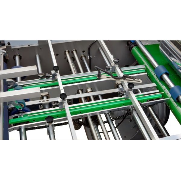 50*50mm Window Patching Machine 0.1 - 0.3mm Film Sheet Thickness