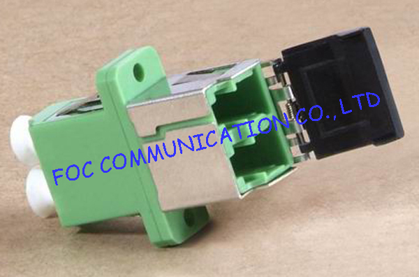 LC Shuttered Type Fiber Optical Adapter Low Insertion Loss for FTTH networks