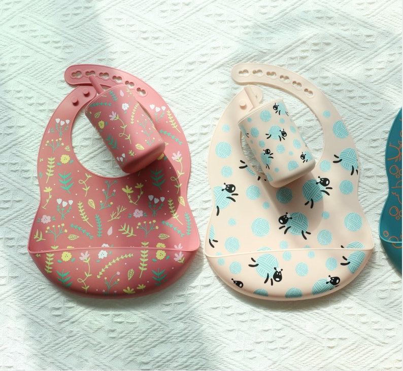 OEM Easy To Clean Silicone Baby Bib For 0-4 Years Old Baby Feeding Printing Silicone Bib Cup