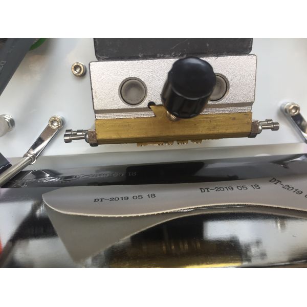 YT-266 Rubber Shoes Code Hot Embossing Stamping Machine For Shoe Blue/Red/White Shoes Print Size In Shoe