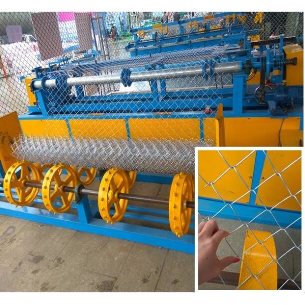 Cheap High quality hot sale PLC and HDG wire single wire fully automatic chain link fence machine