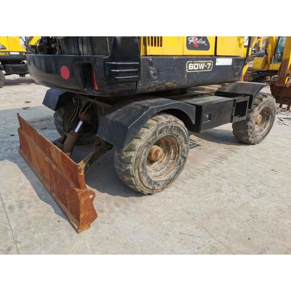 6 Ton Ready To Work Korea Imported Hyundai R60-7 Used Wheel Excavator