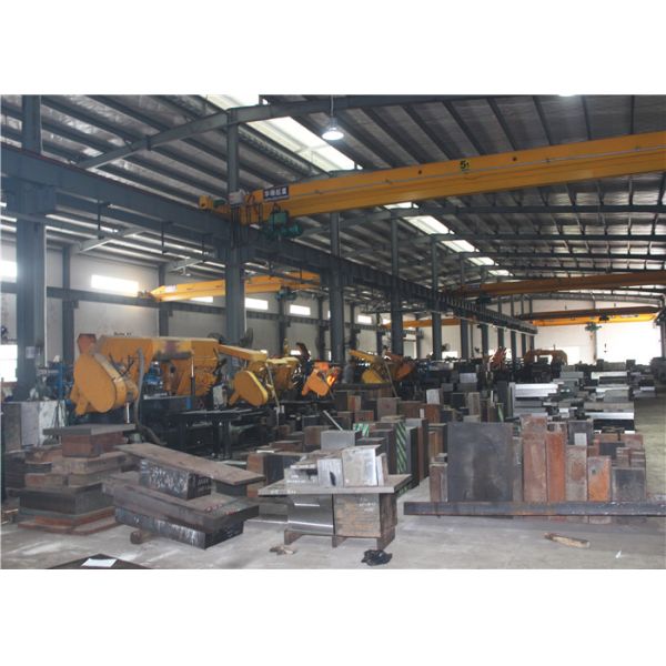 Flat Bar Plastic Mold Steel 1.2311 / 3Cr2Mo Density 7861 Kg/M³ With QT Treatment