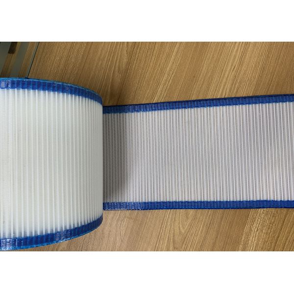Spiral White SGS Polyester Mesh Belt For Material Handling Little Ring