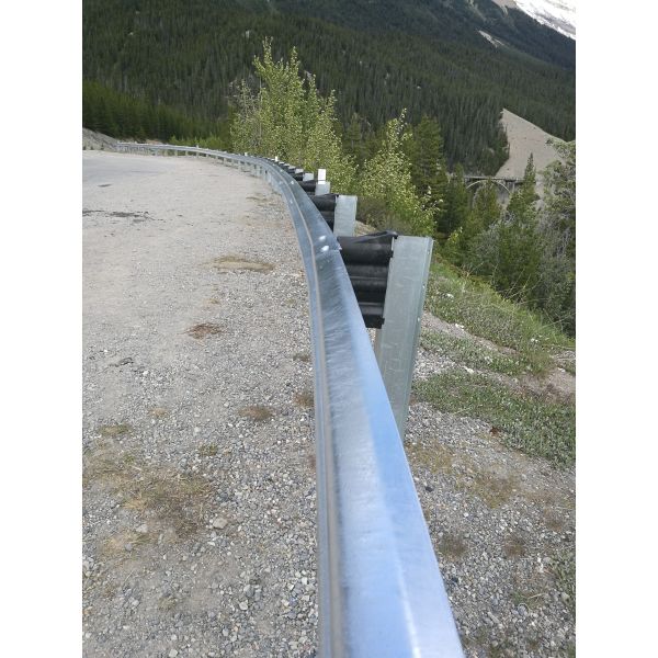 Q355B Steel Guardrail Anti Collision Highway Guardrail Safety Barriers