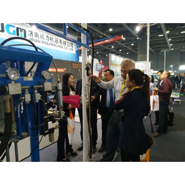 Manual Two Component Polysulfide Sealant Spreading Machine