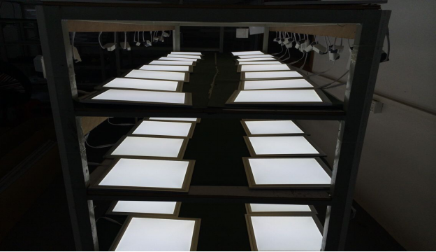 50 hz 4500K Slim Flat Panel LED Ceiling Light For Office Lighting High Lumen Output