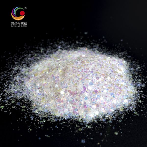 White PET Chunky Loose Cosmetic Glitter Pigment Mixes Irregular Strip For Stage Performance