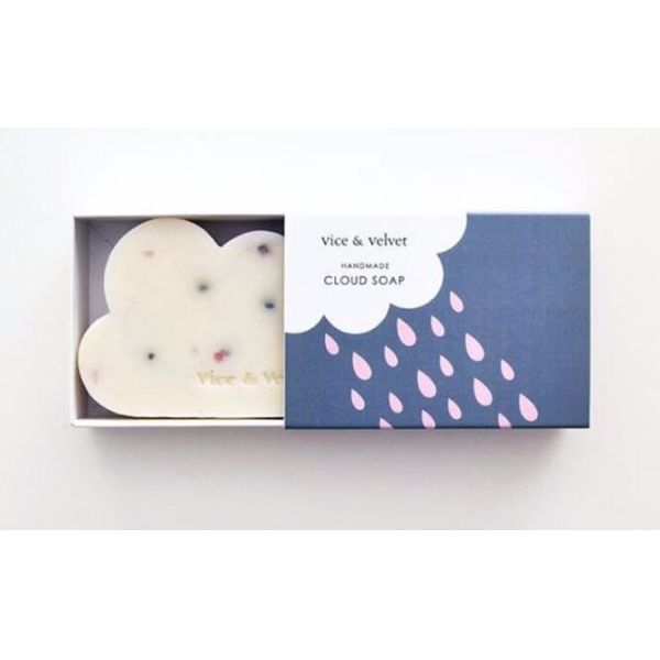 Wholesale custom luxury gift packaging box wedding printed heart shaped paper cardboard paper gift box with lid bagease