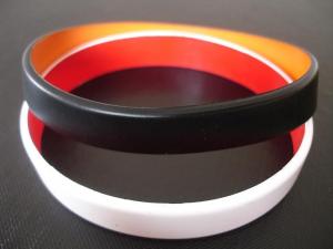 China 2 layers silicone bracelet, Top quality two layers silicone bracelet,wristbands, Custom made colors on sale