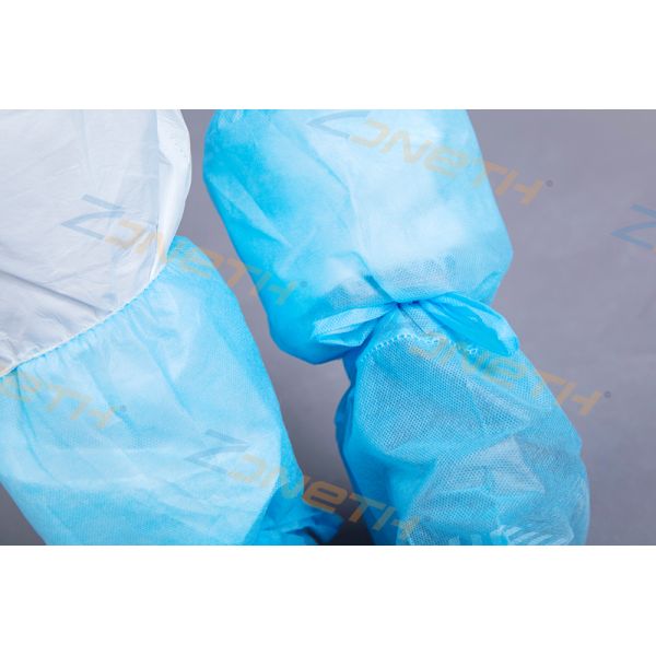 Non Skid Fluid Proof 35g Disposable Plastic Shoe Covers