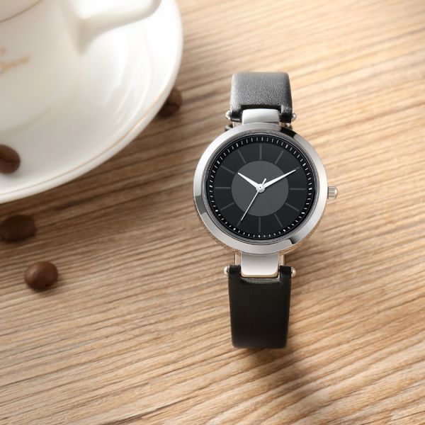 IP plated Leather Strap Quartz Watch Japan Movement 3 ATM Waterproof