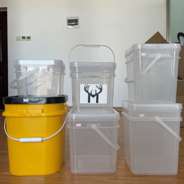 China Plastic Bucket Factory Supply Mini Clear Plastic Container Pail