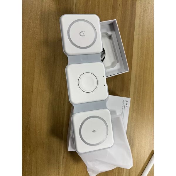 15W Foldable 3 In 1 Electric Wireless Charger For iPhone Apple Smartwatch Fast Charging Phone Stand