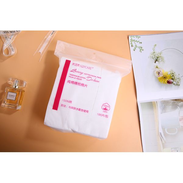Organic Medical Cotton Pads Circular Shape Strong Absorbing Capacity