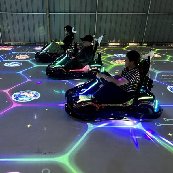 Real Time Score Arena Immersive Go Karting Projection Game Multiplayer Competition