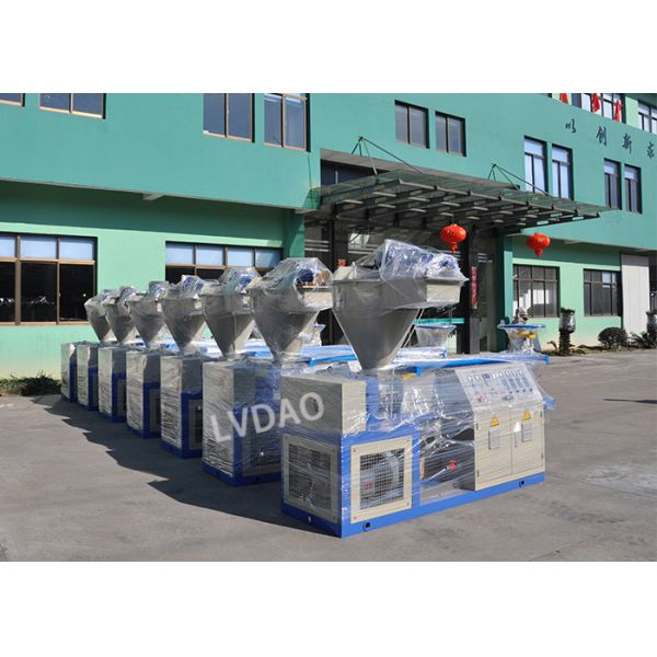 Single Screw PP Plastic Recycling Machine Semi Automatic 8 - 15 Tons Weight