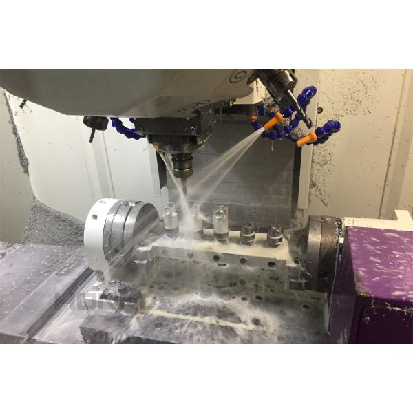 Rapid CNC Precision Metal Parts Sandblasting Anodizing Wide Surface Finish Options