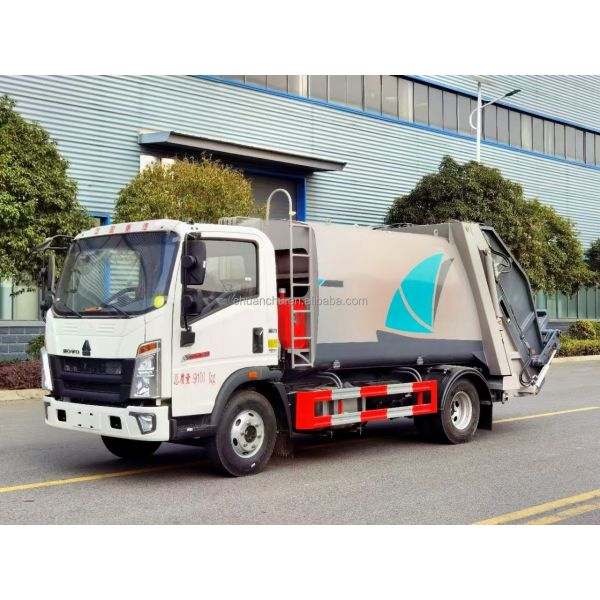 Diesel Fuel Type 8cbm Garbage Compression Truck for Sanitation and Compacted Garbage Collection