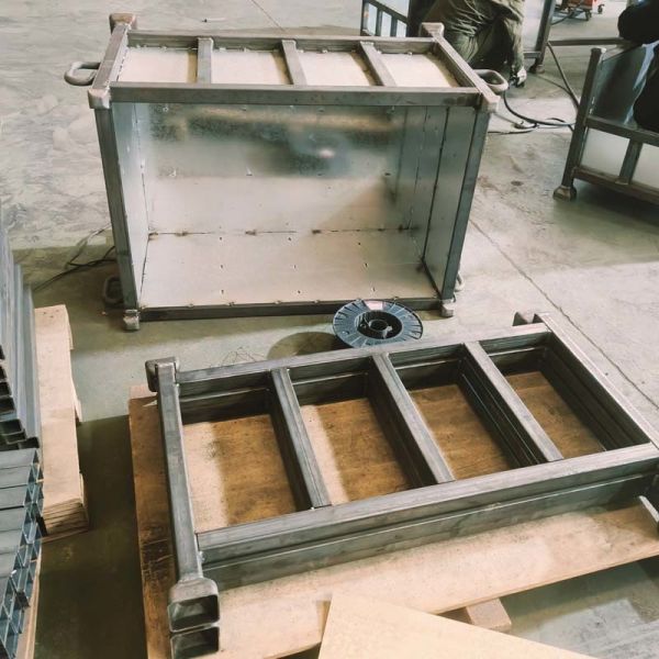 Grid Material Box with folded sides