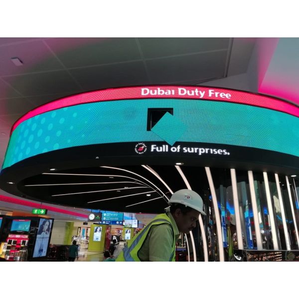 P3.91 Indoor Fixed LED Display HD Full Color Screen SMD2121 For Store Retailer