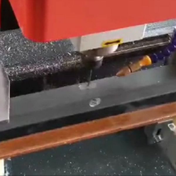 ALUMINUM WINDOW MAKING MACHINE