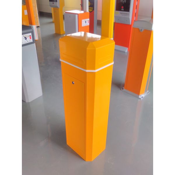 ISO9001 Boom Barrier Gates Remote Control / Button Control commercial parking lot gate