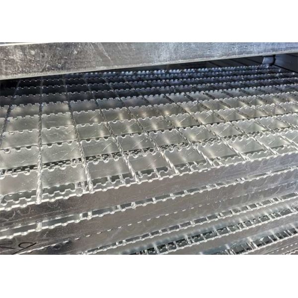 Airport Runway Q195 Hot Dip Galvanized Steel Grating Drainage Cover