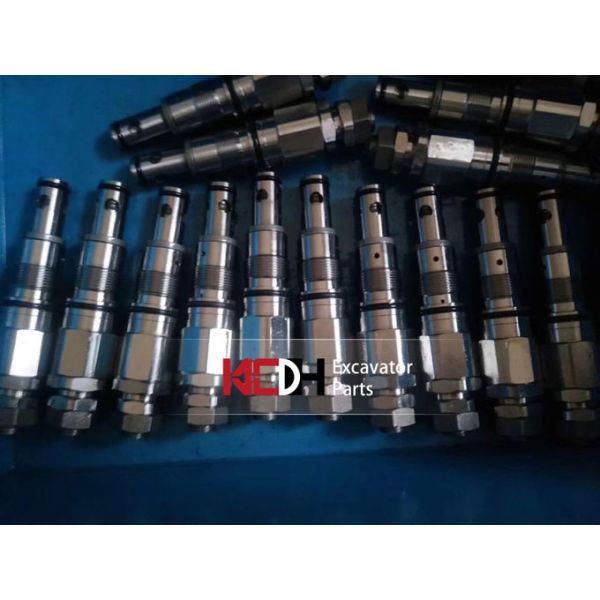 Self Reducing PC200-6 Komatsu Control Valve