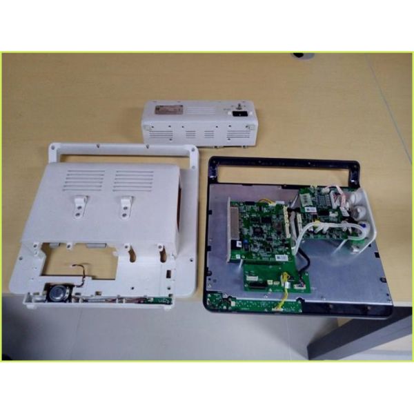 criticare patient monitor Aurora 8S 8.4-inch lightweight semi-modular criticare patient monitor for ambulance