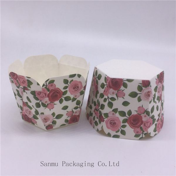 Personalized Printed Cupcake Wrappers , Greaseproof Square Cupcake Baking Cups Bakery Set