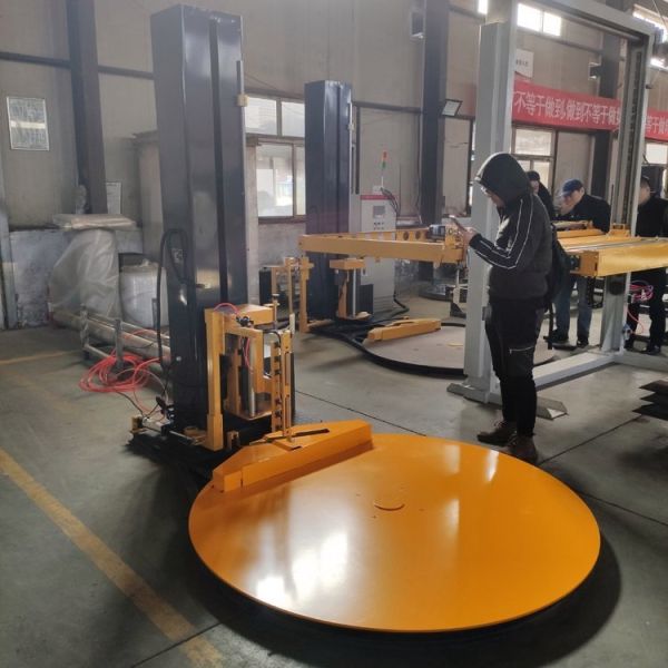 Turntable Automatic Shrink Wrap Machine For Pallets 2000mm