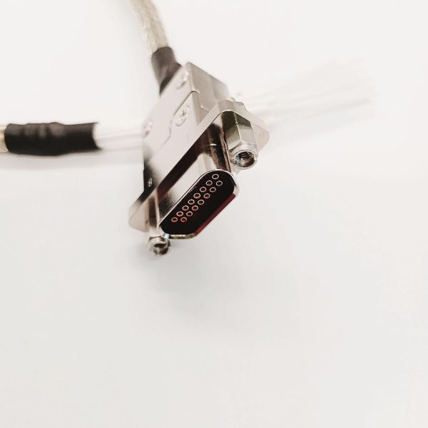 Micro-D Series MDM Micro Rectangular Connector J30J-21TJL-A3 Male Plug 21 Pin Connector Equipped With A3 Wire Clamp And Nylon Protective Sleeve