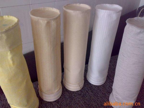 Quality High temperature resistance Nomex/nomex / PPS/Ryton dust filter bag 550gsm for sale