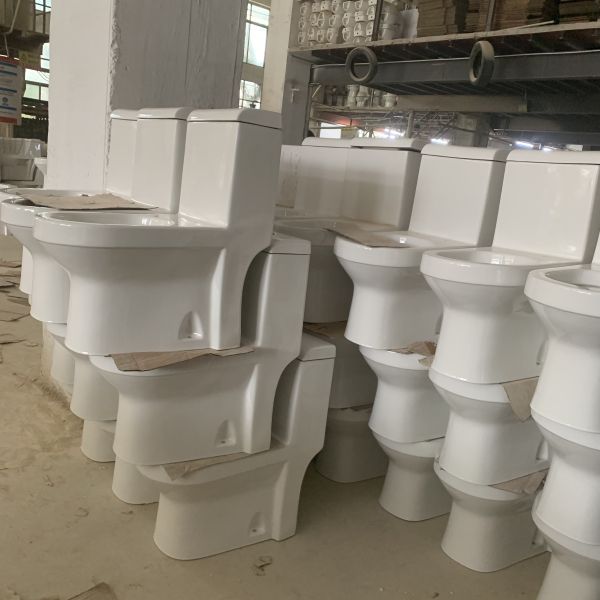 Bathroom Sanitary Ware Ceramic Washdown One piece Toilet with 10cm/4inch diameter outlet K