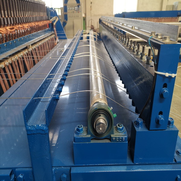 Huayang 90rows/min Roll Mesh Welding Machine 7.5kw Farm Used
