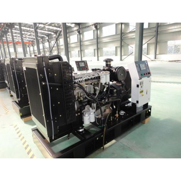 Ultra Silent Commercial Diesel Generators Canopy Deepsea Controller 1003G1A Engine