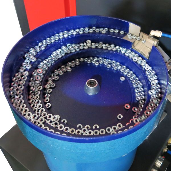 Precision Automatic Hydraulic Fastener Insertion Riveting Machine With Feeding System