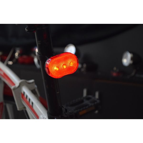 IPX4 Bicycle Brake Light Strobe 4cm Quick Release Mounting