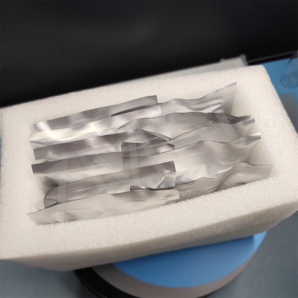 InAs Wafer Doped Zn 2 Inch Indium Arsenide Wafer Dia 50mm Thickness 500um Customized